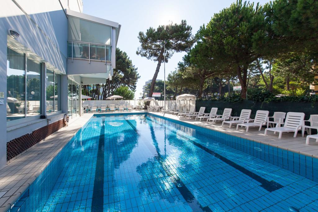 Hotel Sahara Milano Marittima Dış mekan fotoğraf