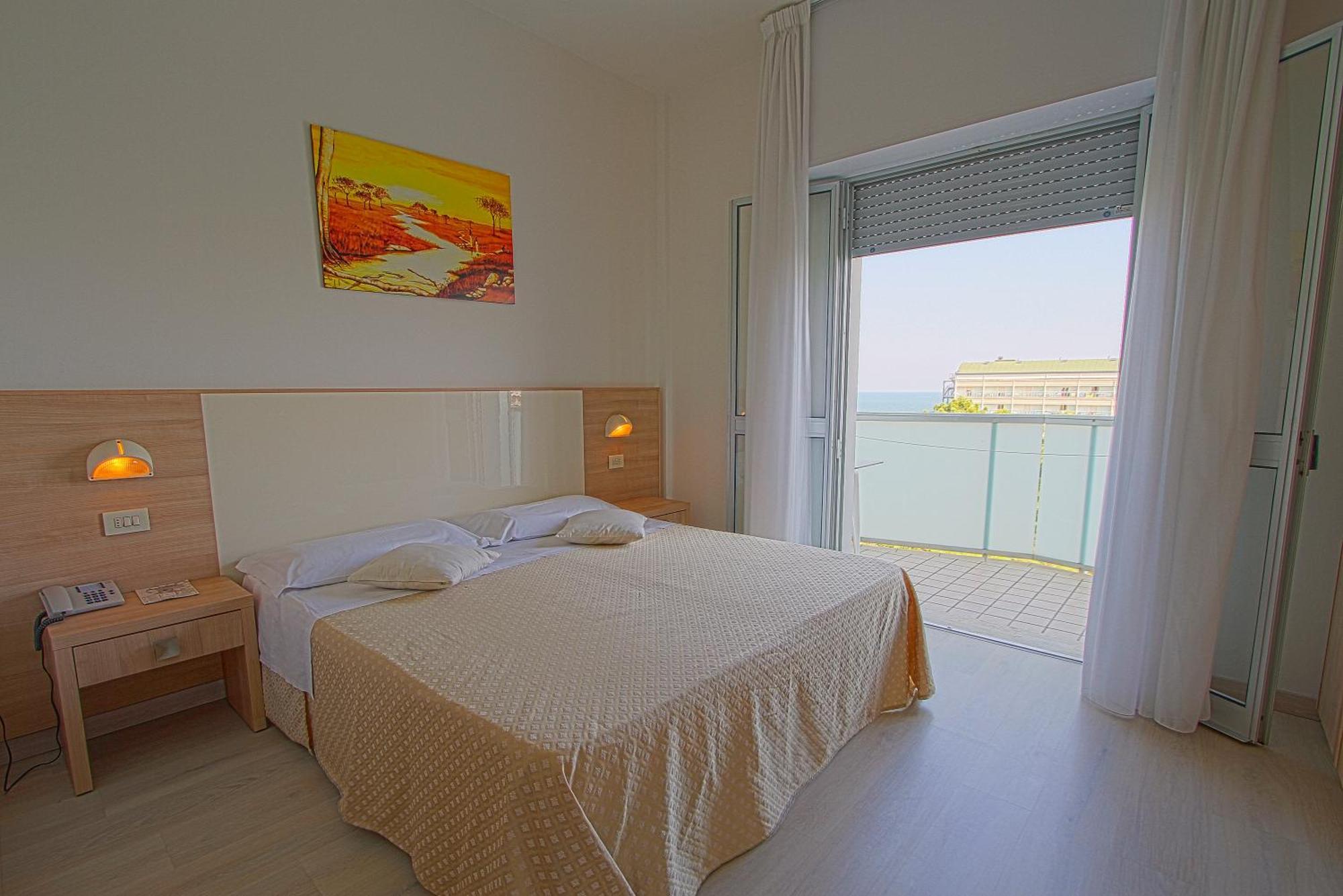 Hotel Sahara Milano Marittima Dış mekan fotoğraf