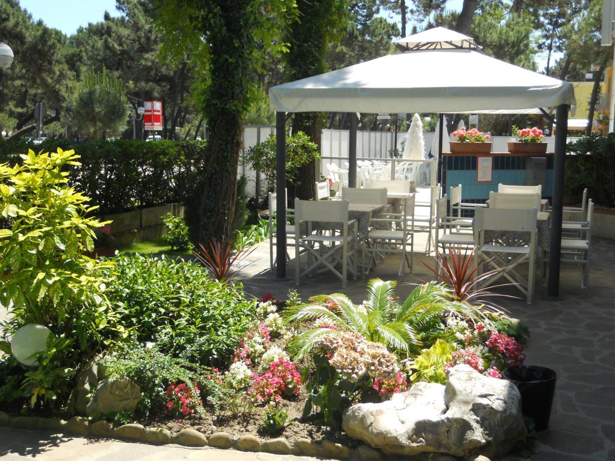 Hotel Sahara Milano Marittima Dış mekan fotoğraf