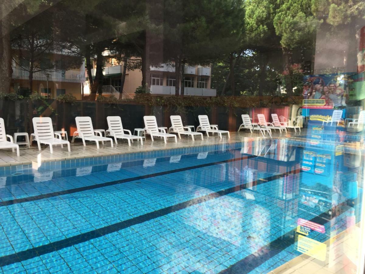 Hotel Sahara Milano Marittima Dış mekan fotoğraf