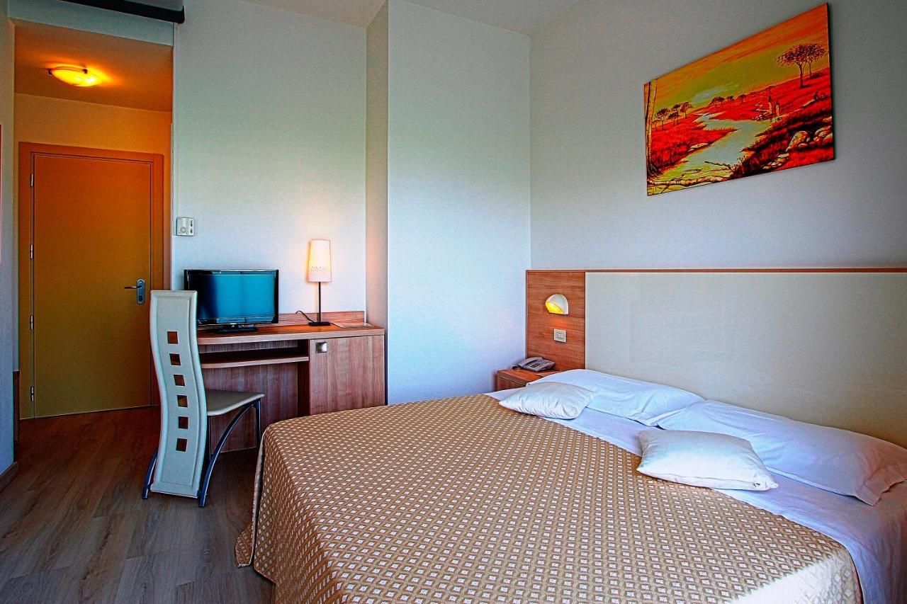 Hotel Sahara Milano Marittima Dış mekan fotoğraf